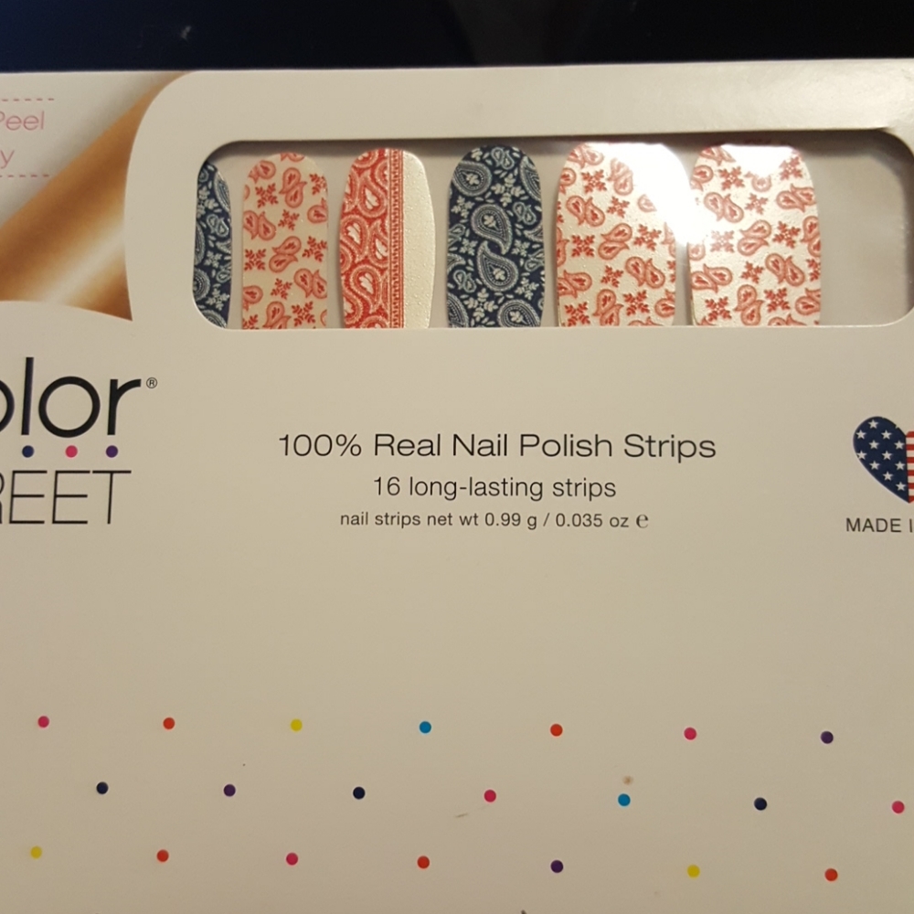 Colorstreet Going Bandanas